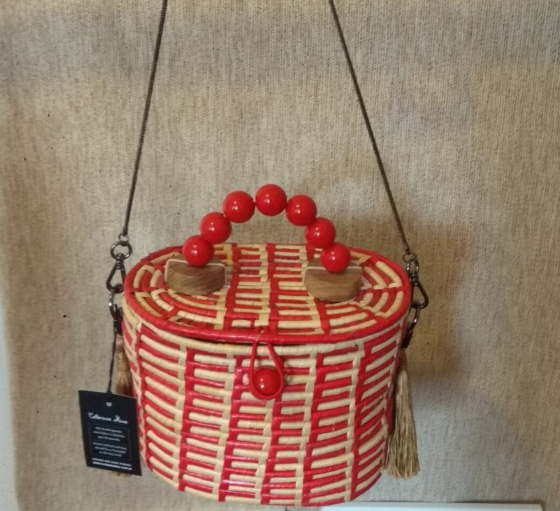 Carteras de lujo artesanales exclusivas. En rojo o en azul