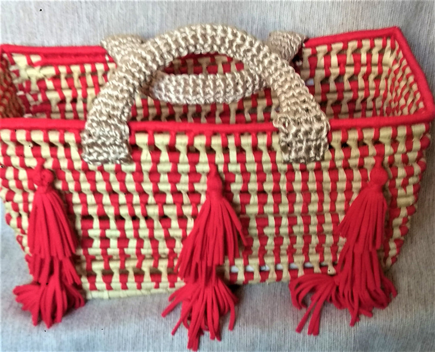 Bolso de lujo artesanal casual. Exclusivo en rojo