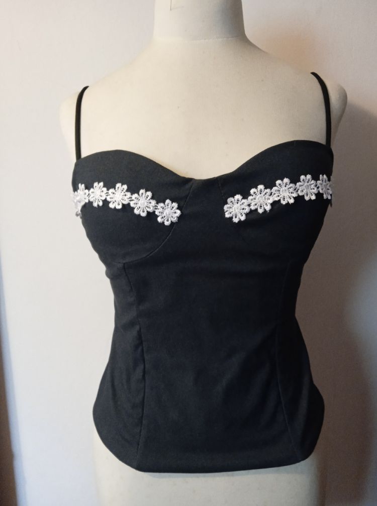 Corset sexy de vestir elastizado por talle. Estilo según tela y diseño