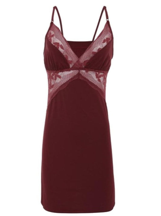 Camisón modelo Rafaela, con encaje.