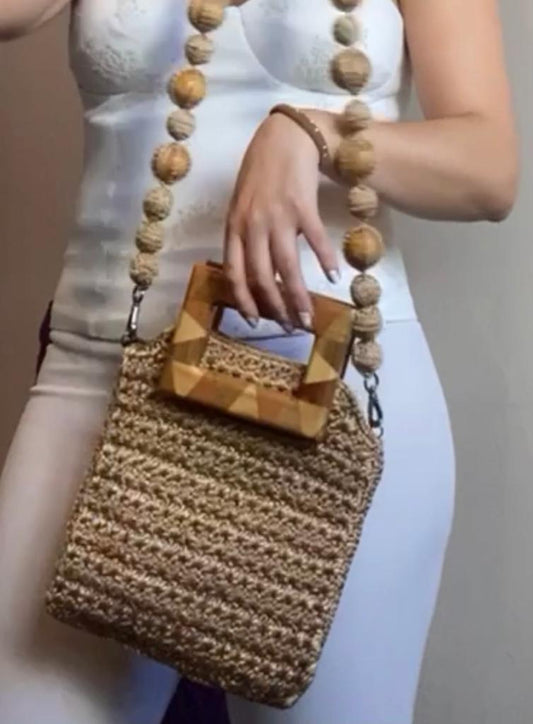 Carteras de lujo en hilo de seda de algodón, asas de madera. Únicas